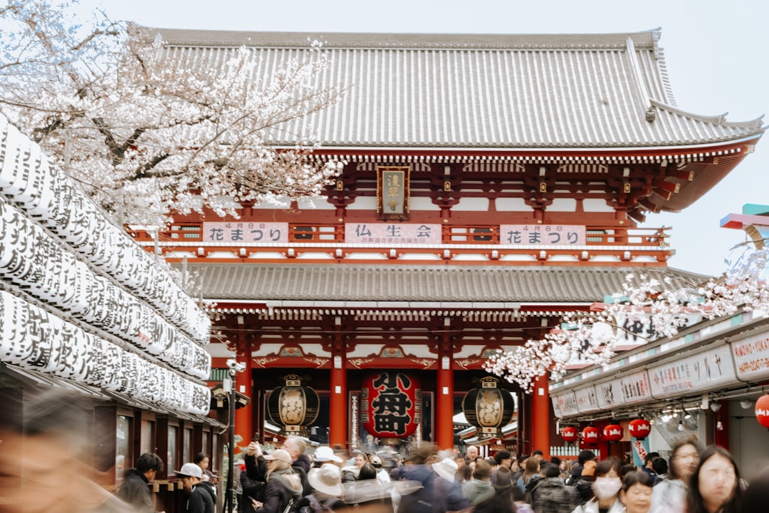 Tsuboniwa: The Japanese Courtyard Garden