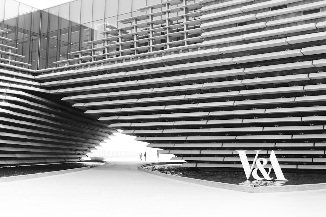 Kengo Kuma: Architect Profile and Philosophy
