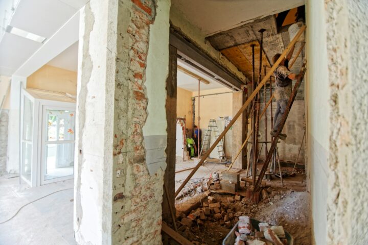 Do I Need a Structural Engineer? When You Do and When You Don’t