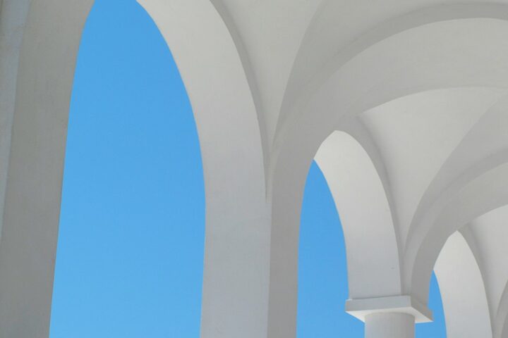 Types of Arches in Architecture: Forms and Structure