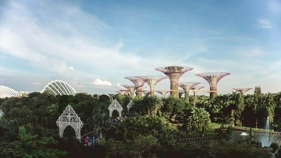 Singapore Famous Buildings: Landmarks and How They Work