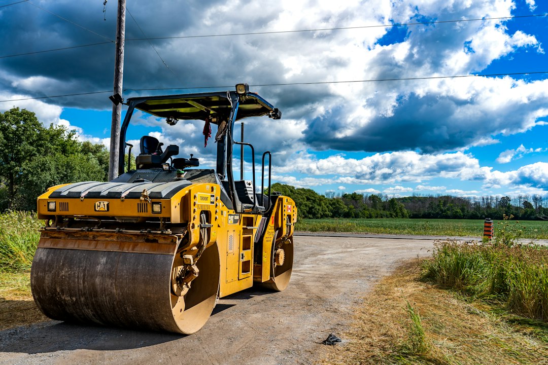Road Roller and Compaction: Types, Uses and Safety