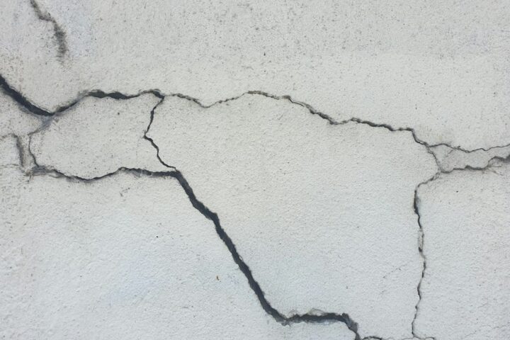 Concrete Crack Filler: How to Choose the Right Repair