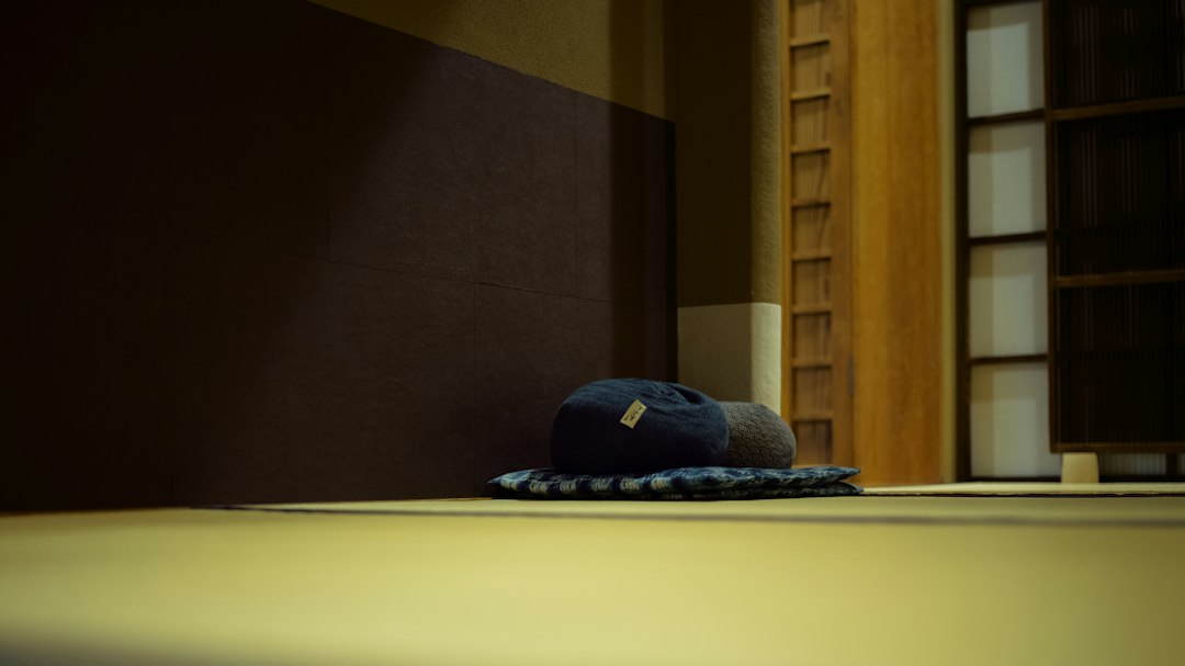 Tatami Flooring: Sizes, Construction and Installation