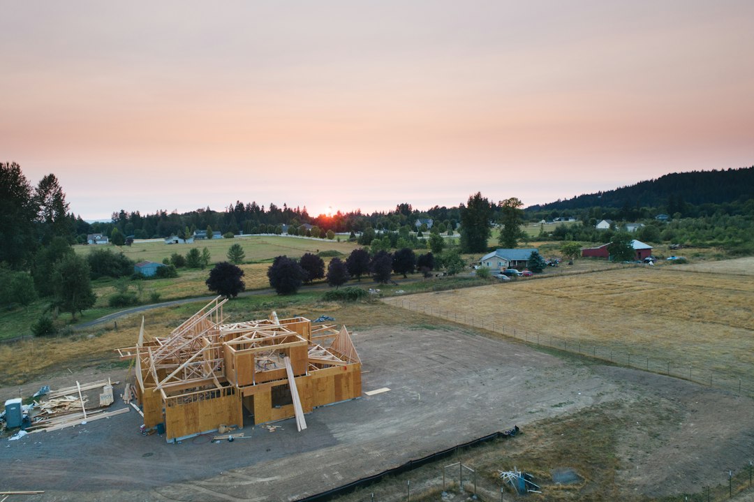 Timber Frame Construction: Systems, Design and the Tropics