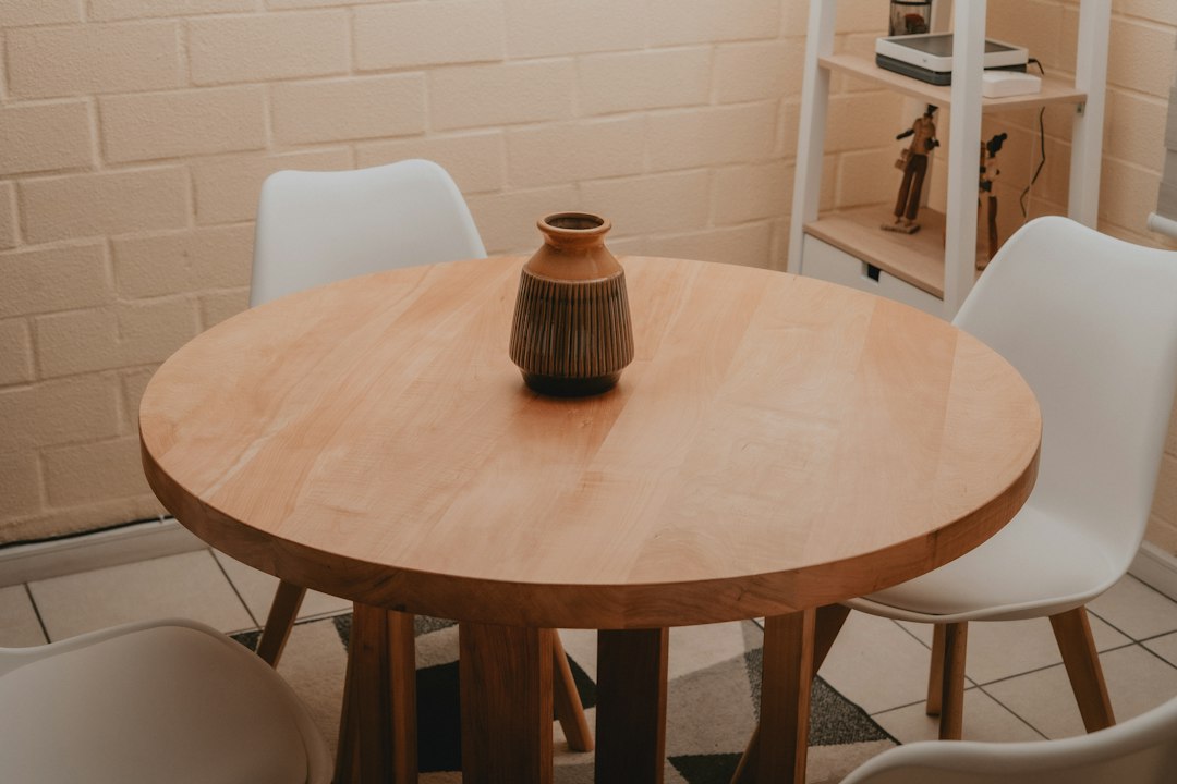 Space Saving Dining Table Ideas for Compact Homes