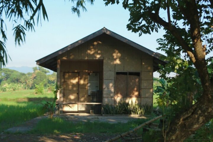 Bahay Kubo: How the Traditional Filipino Stilt House Works